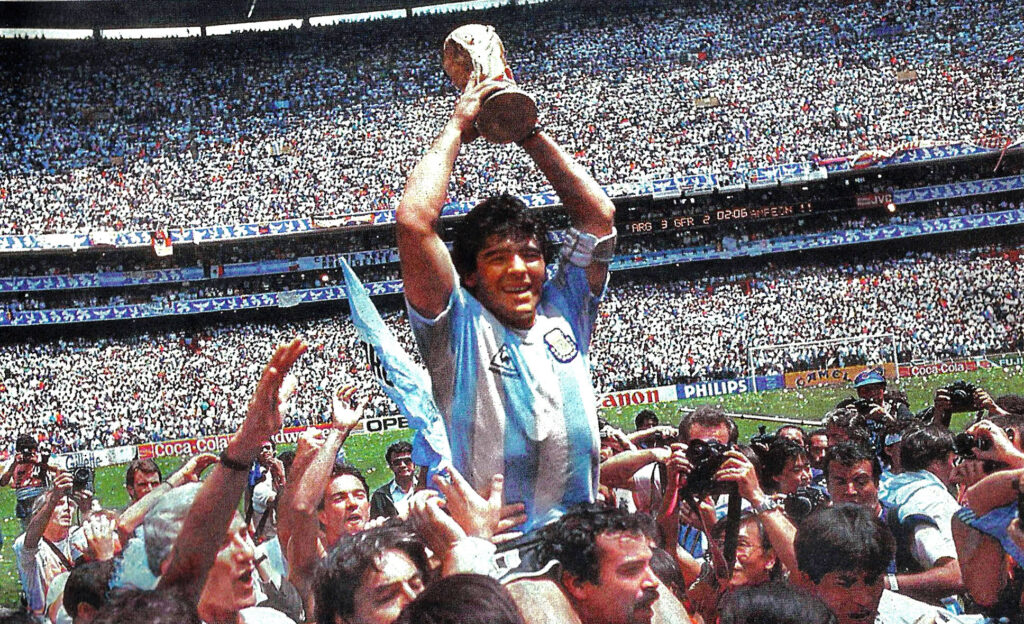 maradona cup azteca